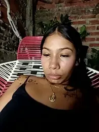 Rous-squir webcam model stream image