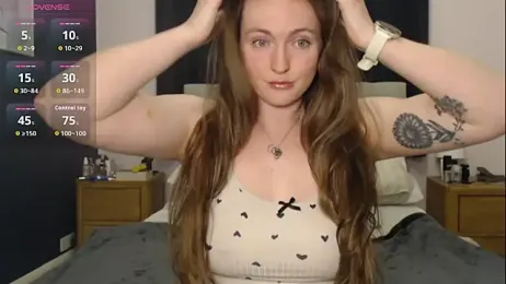 BustyBonnieUK webcam model stream image