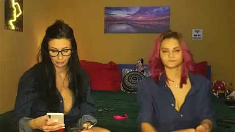 Tasty_Shape webcam model stream image