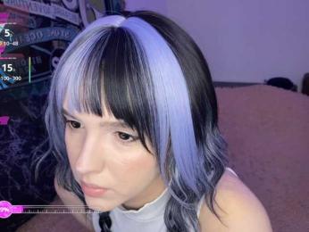 HeyNanna webcam model stream image