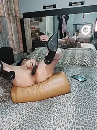 TS_ANNA_ webcam model stream image