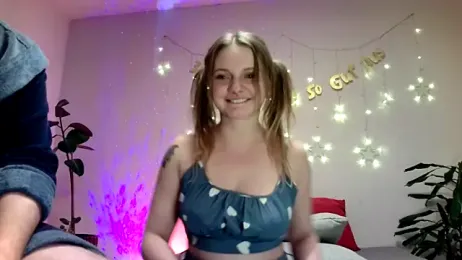 MichelleVibes18 webcam model stream image