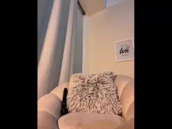 loolla_23 webcam model stream image