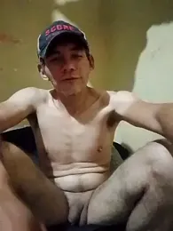 Cloud0nMycock webcam model stream image