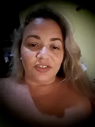 Livvyrj webcam stripchat model stream image