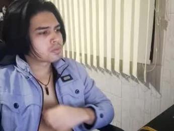 liamrides webcam model stream image