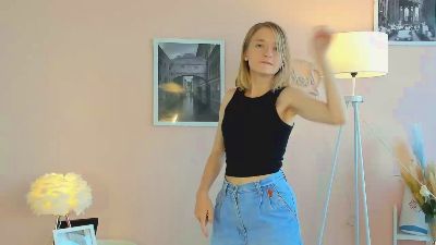 KaronNerad webcam cam4 model stream image