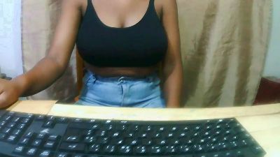 Manjakeli webcam model stream image