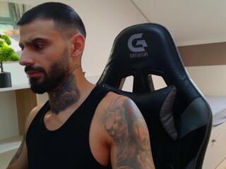 Ares Fayne webcam model stream image