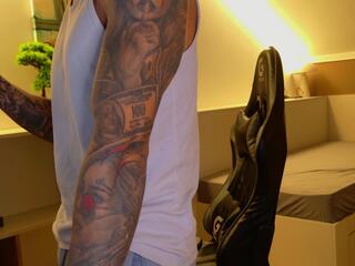 Ares Fayne webcam model stream image