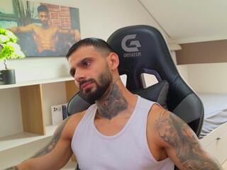 Ares Fayne webcam model stream image