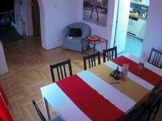 voyeurcam-julmodels-dining webcam model stream image