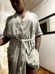 sweetsarabig22cm webcam model stream image