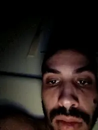 BR4v9andr webcam model stream image