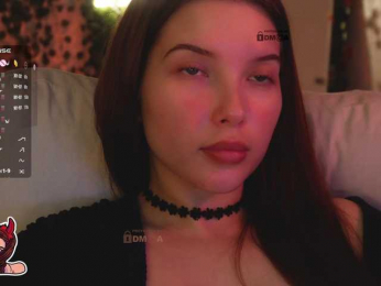 _Q_ webcam model stream image