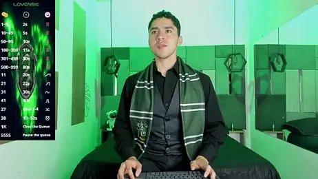 LiamNovak webcam model stream image