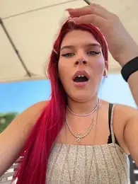 RiriRoseey webcam model stream image