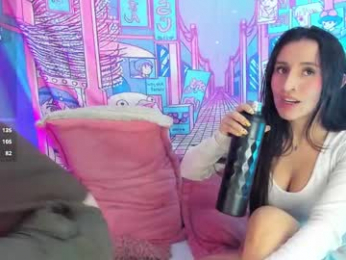 leila_petitee webcam model stream image