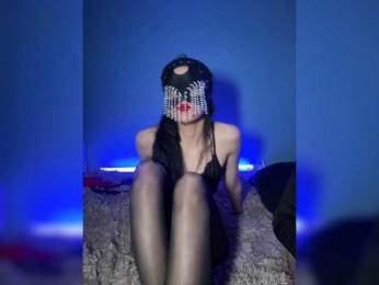 lunapairs webcam model stream image