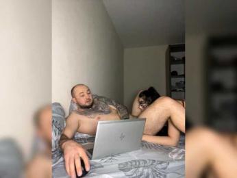 GiveMeCash webcam model stream image