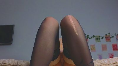 LilyCooch webcam model stream image