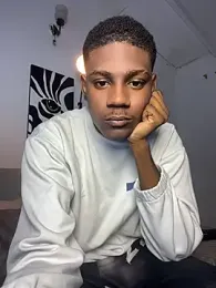 Drake_Wit1 webcam stripchat model stream image