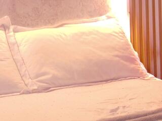 Amber Gibsson webcam model stream image