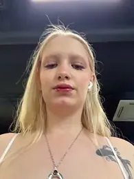 Mila_NoRules webcam stripchat model stream image