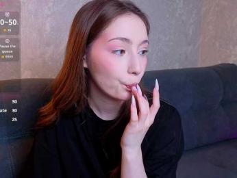 LunariaLive webcam model stream image