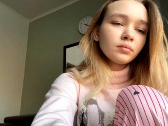 HerminiaLanting webcam model stream image