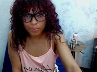 naomi-tyler webcam model stream image