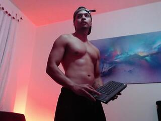 Ryan Greys webcam model stream image