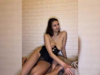 KrisTony webcam model stream image