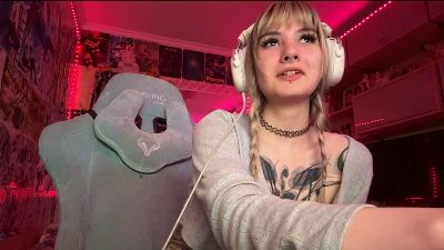 FayeMeierhofer webcam model stream image