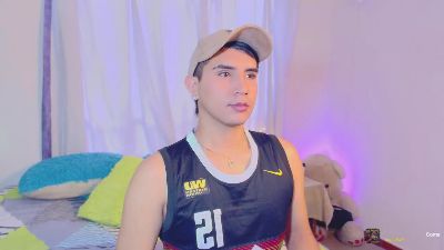 Spencer_mills webcam model stream image