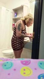 BigTitsHotClit2 webcam model stream image