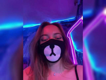 -Summer- bongacams stream image