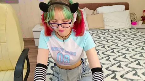 CoralineYoung stripchat stream image