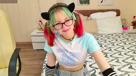 CoralineYoung stripchat stream image