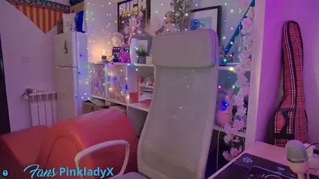 Pinkyladyxxx stripchat stream image