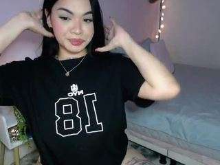 sarahrosen camsoda stream image