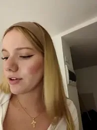NicoleCut stripchat stream image