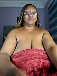Thasha8 stripchat stream image