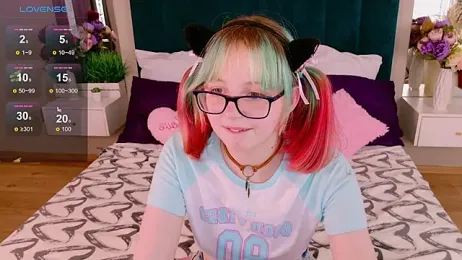 CoralineYoung stripchat stream image