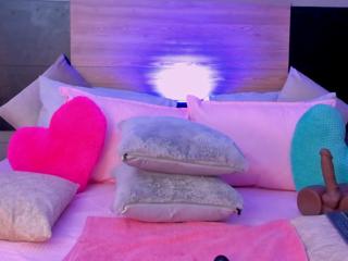 Victoria Lois flirt4free stream image