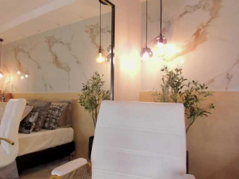 leathompson1 bongacams stream image