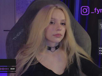 fymryn bongacams stream image