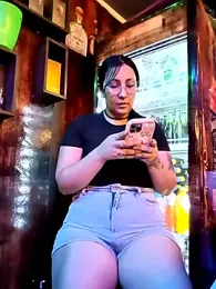 You-kitty2025 stripchat stream image