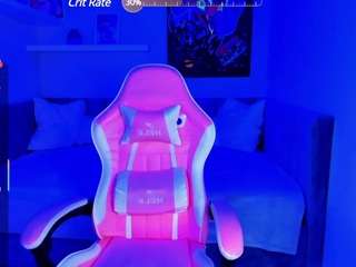 lexi-split camsoda stream image, 26.05.2025 10:00