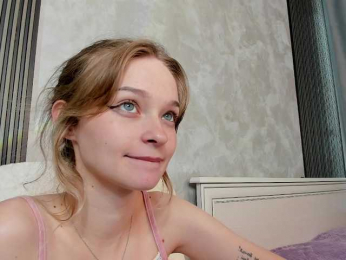 vialeta-baby bongacams stream image